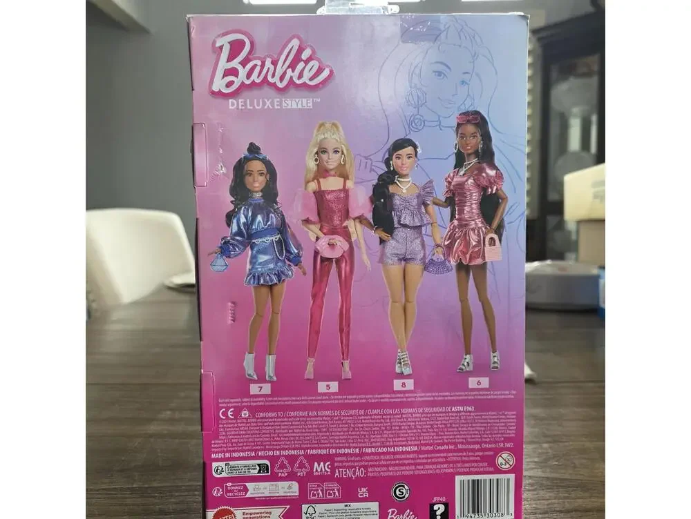 Barbie Deluxe Style Fashion Doll #5 in Metallic Pink Outfit JFP40